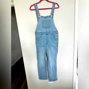 Express size 4 denim overalls. Light wash.  Excellent condition.​